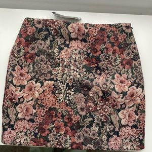 Nasty Gal Skirt sz L